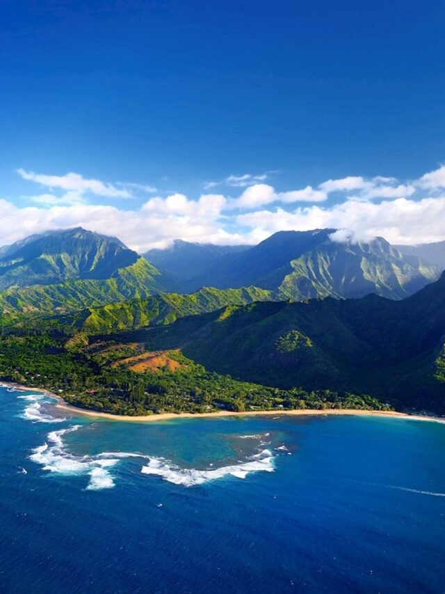 “7 Secrets from ‘The Brady Bunch’ Hawaii Trip: Beyond the Tourist Trail!”